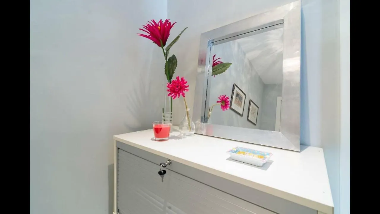 Habitación en casa particular Kentia Rooms Málaga